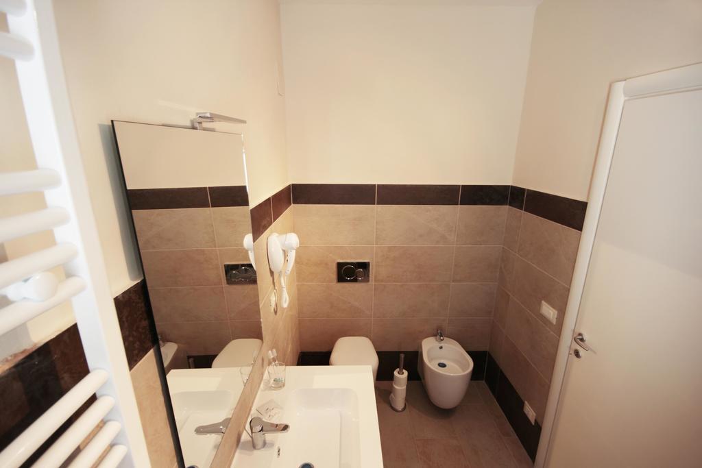 A Pochi Passi Hotel Pisa Room photo